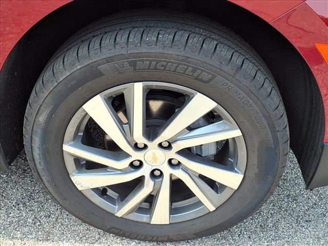 used 2024 Chevrolet Equinox car, priced at $30,275