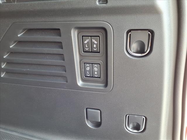 new 2026 Chevrolet Traverse car, priced at $59,915