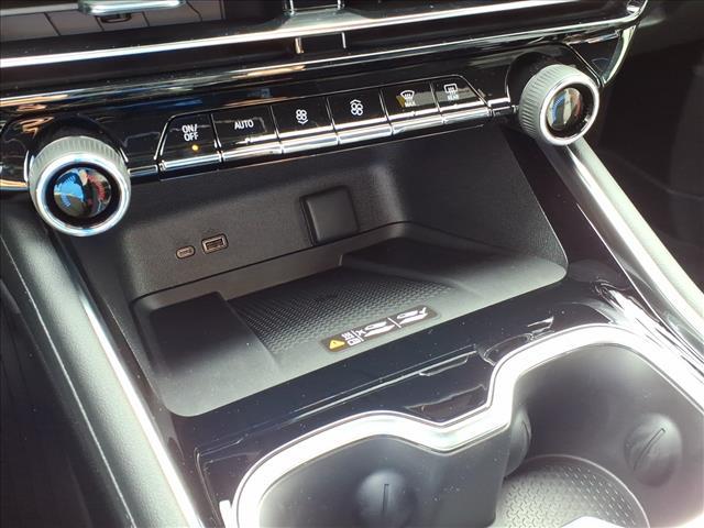 new 2026 Chevrolet Traverse car, priced at $59,915