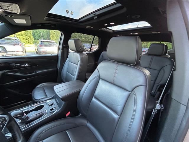 used 2023 Chevrolet Traverse car, priced at $36,275