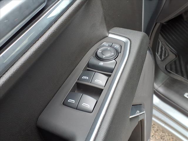 used 2025 Chevrolet Silverado 1500 car, priced at $39,995