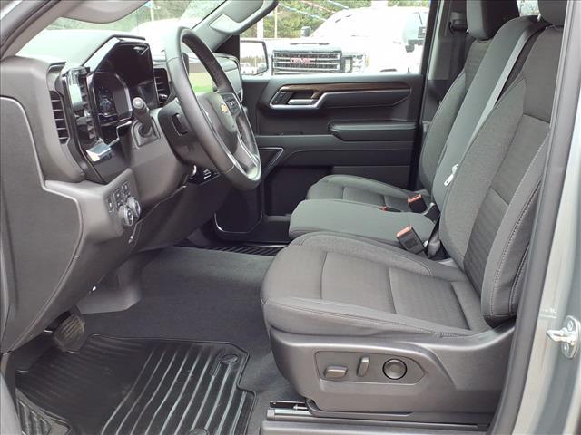 used 2025 Chevrolet Silverado 1500 car, priced at $39,995