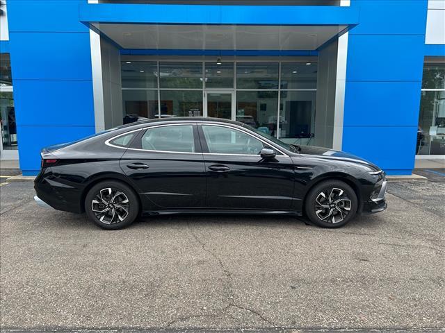 used 2025 Hyundai Sonata car, priced at $25,275