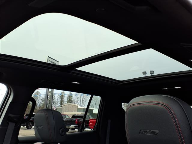 used 2024 Chevrolet Traverse car, priced at $48,995