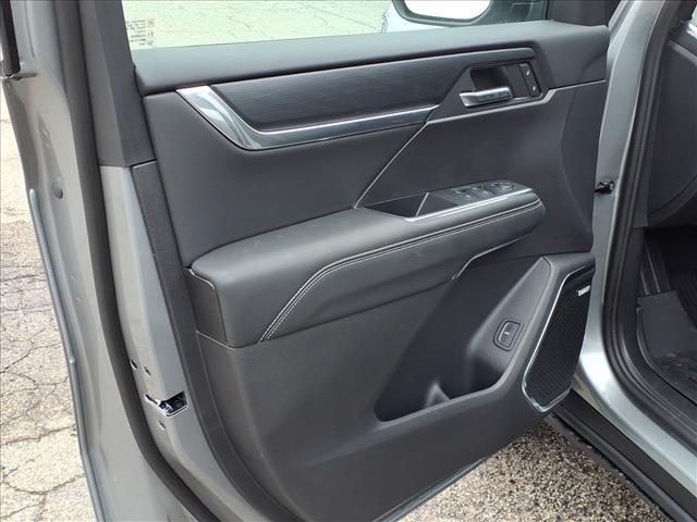 new 2026 GMC Acadia car, priced at $55,585