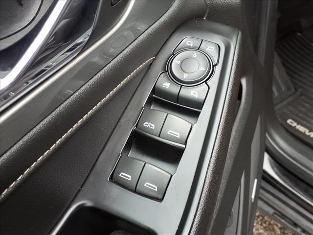 used 2023 Chevrolet Traverse car, priced at $34,995