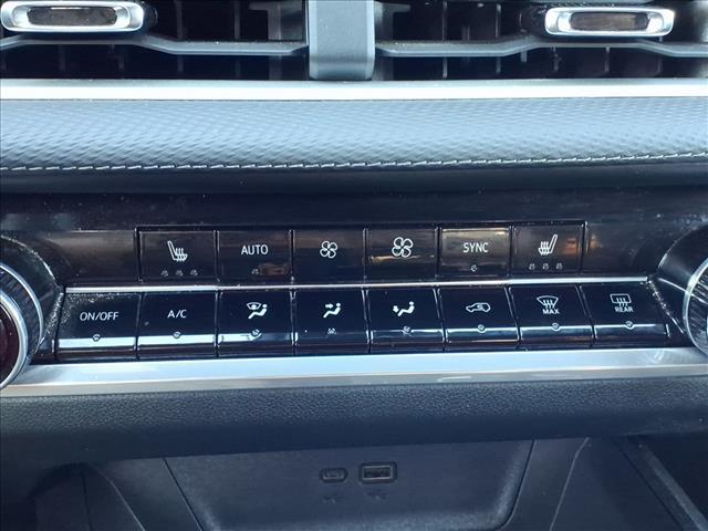 used 2025 Chevrolet Equinox car, priced at $30,991