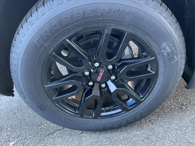new 2026 GMC Sierra 1500 car, priced at $52,586