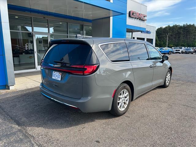 used 2023 Chrysler Pacifica car, priced at $26,275