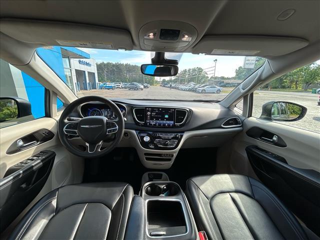 used 2023 Chrysler Pacifica car, priced at $26,275