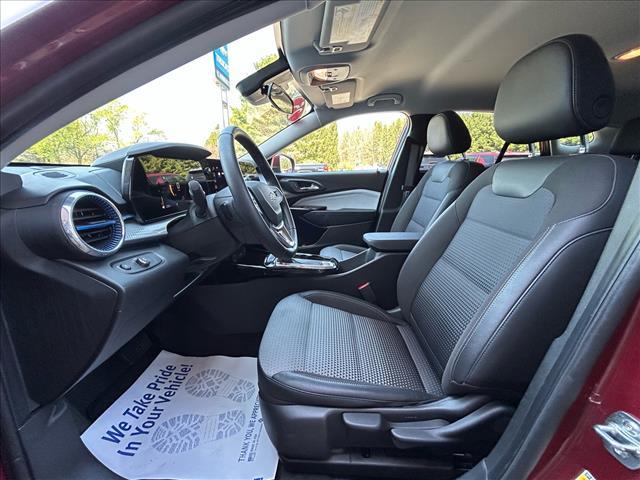 used 2025 Chevrolet Trax car