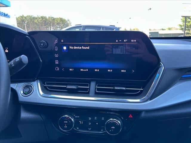 used 2025 Chevrolet Trax car