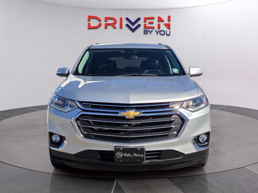used 2021 Chevrolet Traverse car, priced at $19,686