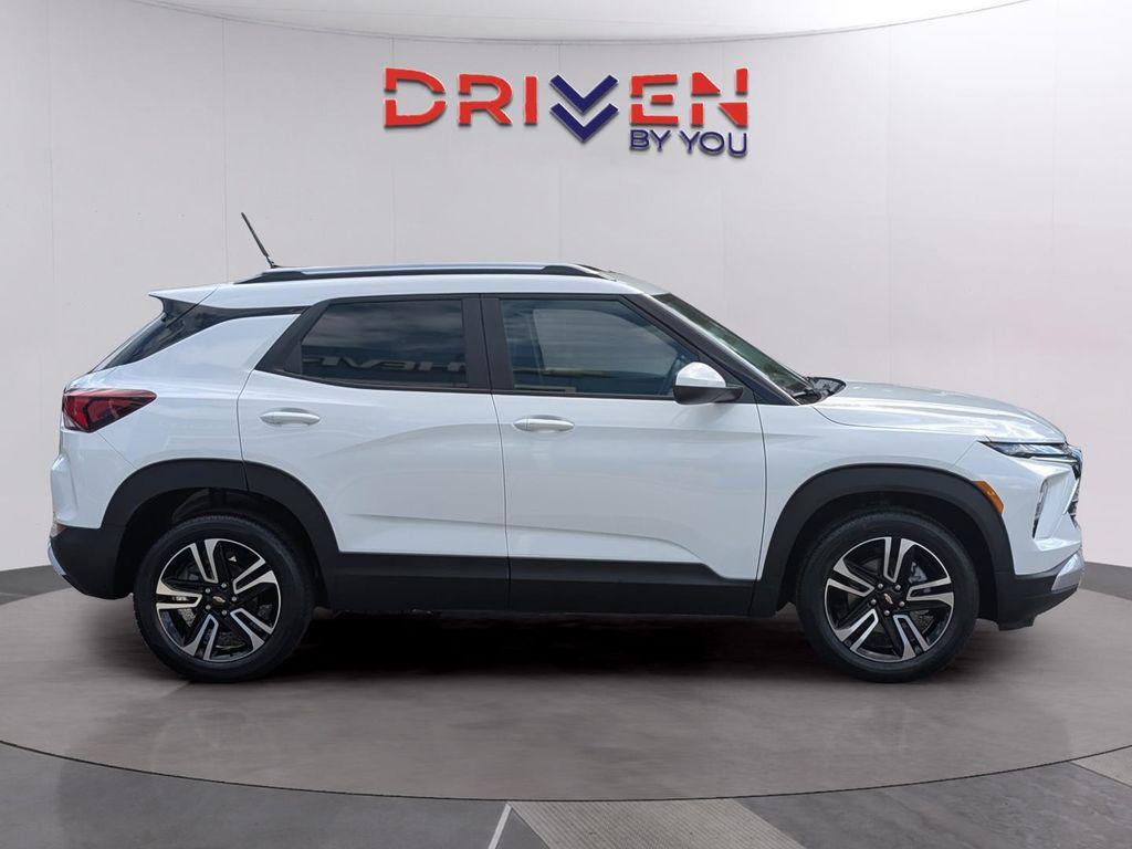 new 2026 Chevrolet TrailBlazer car, priced at $25,748