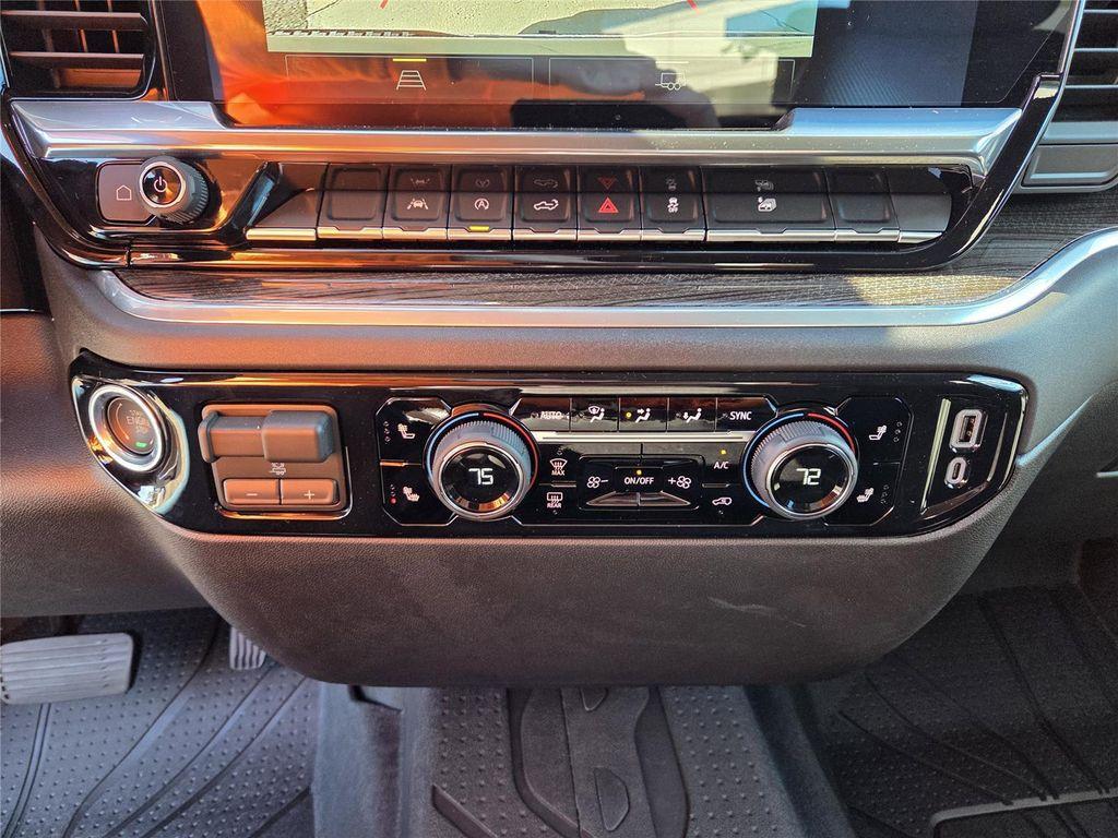 new 2026 Chevrolet Silverado 1500 car, priced at $43,068