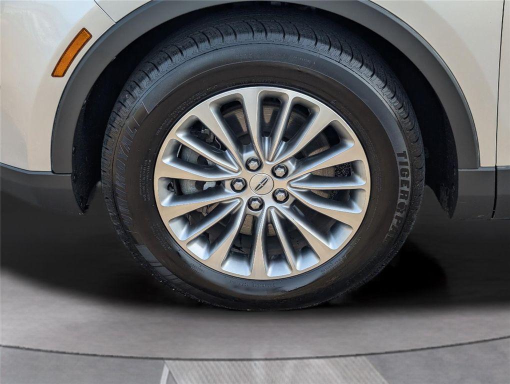 used 2017 Lincoln MKX car, priced at $13,999