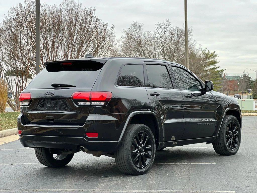 used 2018 Jeep Grand Cherokee car, priced at $11,890