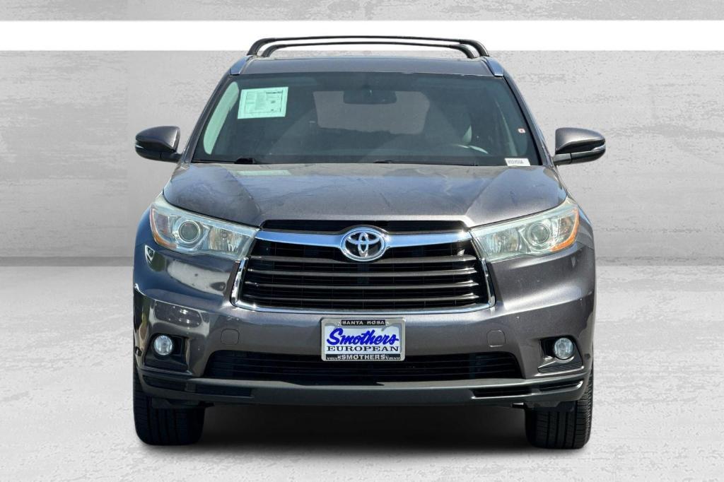 used 2015 Toyota Highlander car, priced at $16,035