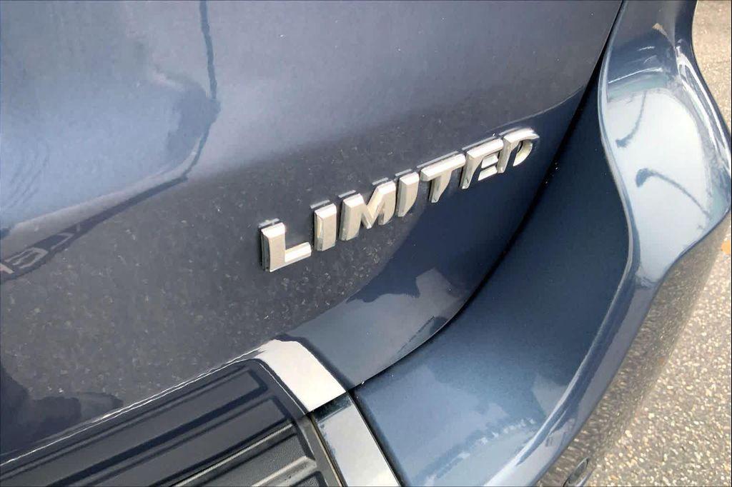 used 2019 Jeep Grand Cherokee car, priced at $21,470