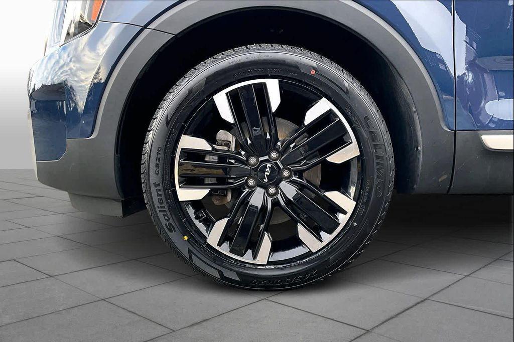 used 2023 Kia Telluride car, priced at $35,022