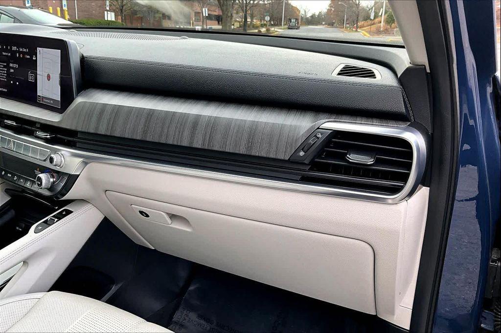 used 2023 Kia Telluride car, priced at $35,022