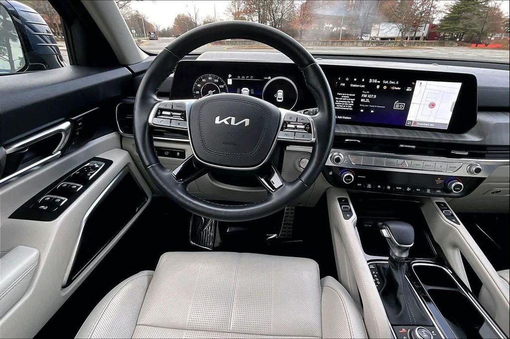 used 2023 Kia Telluride car, priced at $35,022