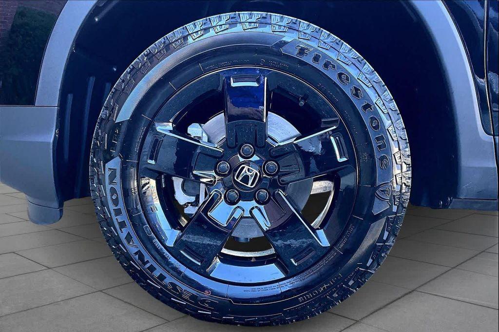 used 2025 Honda Ridgeline car, priced at $44,000