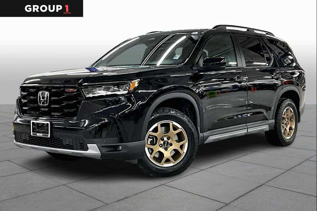 used 2024 Honda Pilot car, priced at $42,000