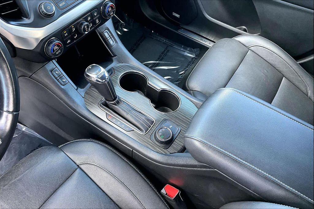 used 2019 GMC Acadia car, priced at $21,500