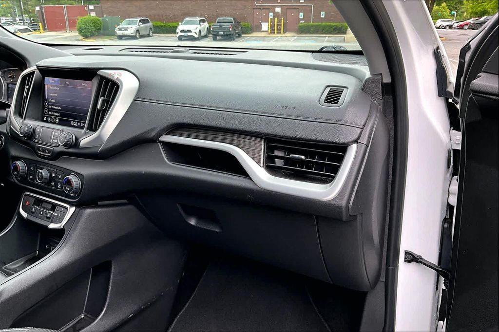 used 2024 GMC Terrain car, priced at $24,832