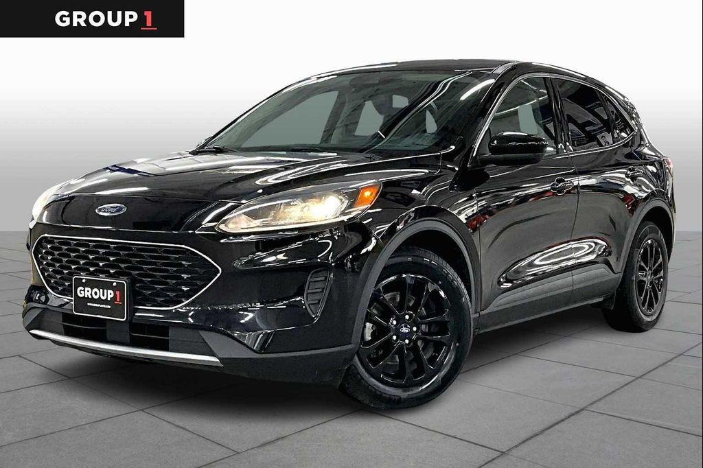 used 2020 Ford Escape car, priced at $12,500