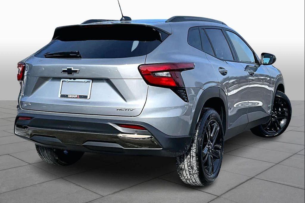 used 2025 Chevrolet Trax car, priced at $22,250