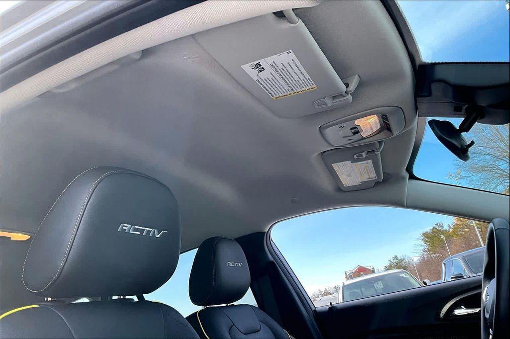 used 2025 Chevrolet Trax car, priced at $22,250