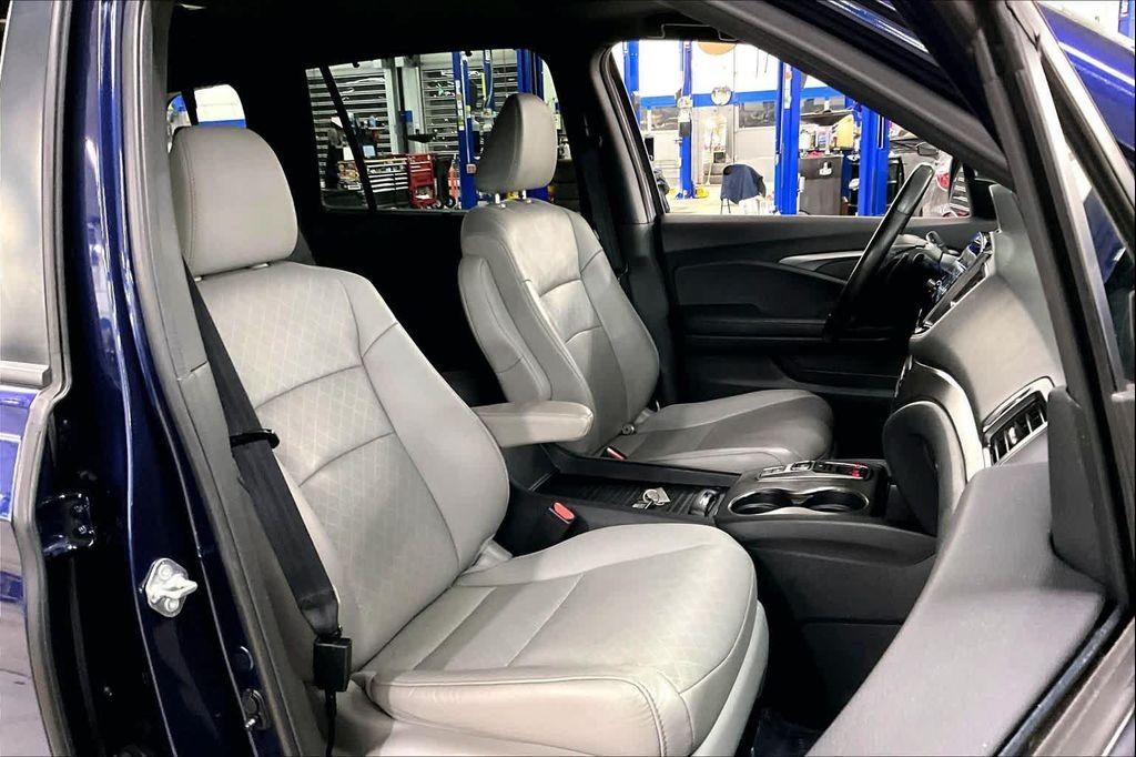 used 2020 Honda Passport car, priced at $20,180