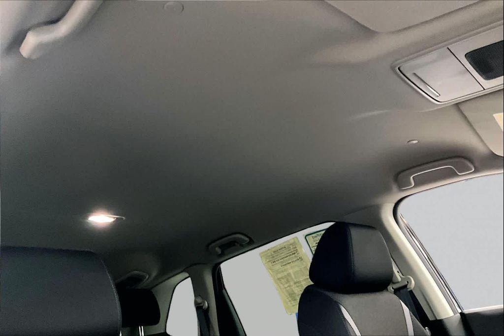 used 2025 Honda CR-V car, priced at $30,299