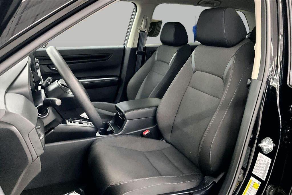 used 2025 Honda CR-V car, priced at $30,299