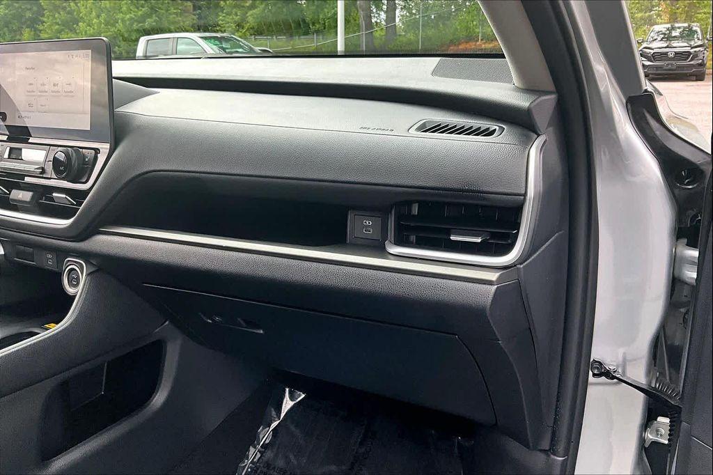used 2025 Toyota Grand Highlander car, priced at $55,380
