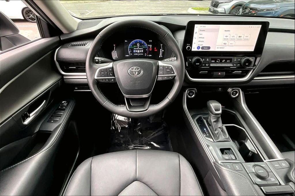 used 2025 Toyota Grand Highlander car, priced at $55,380