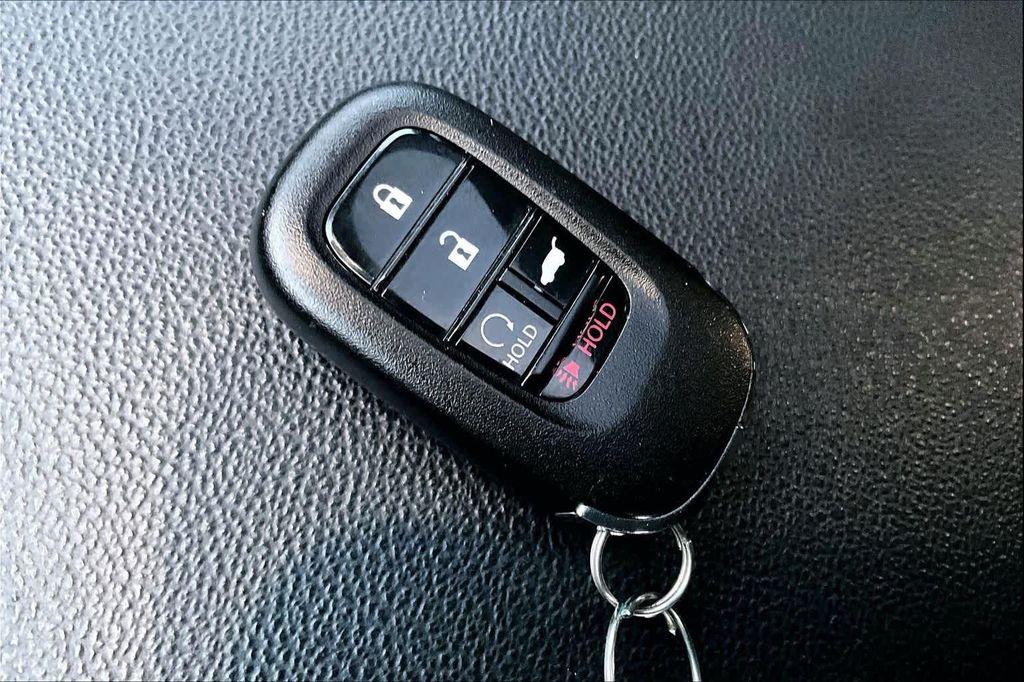 used 2025 Honda CR-V Hybrid car, priced at $35,000