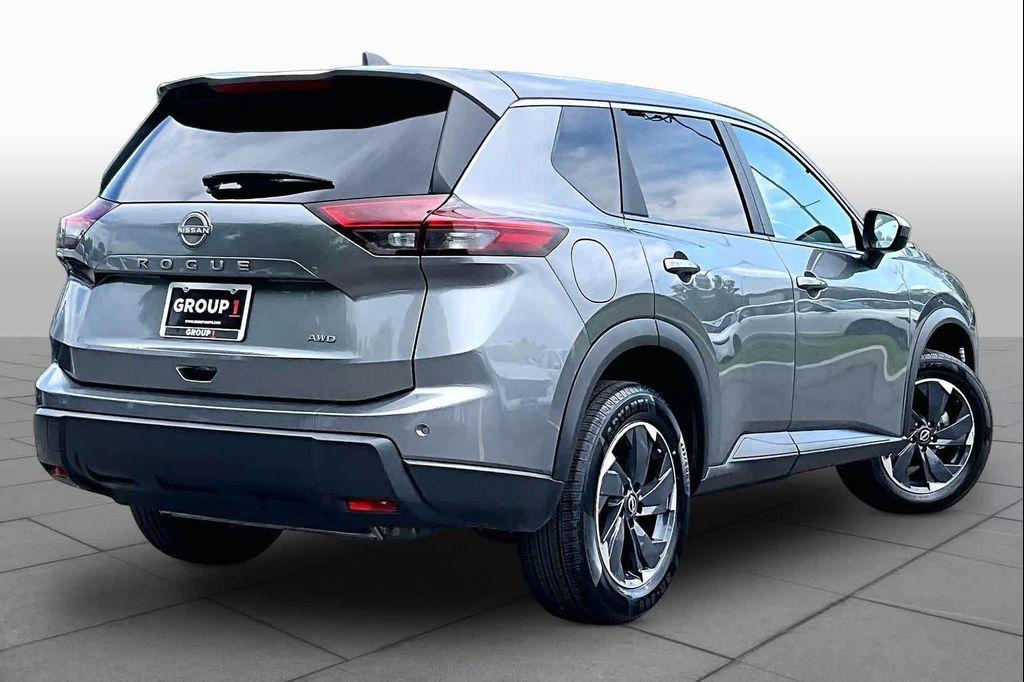 used 2025 Nissan Rogue car, priced at $25,002