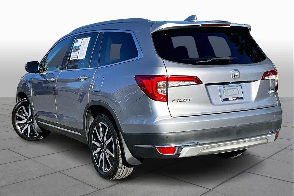used 2021 Honda Pilot car, priced at $25,000