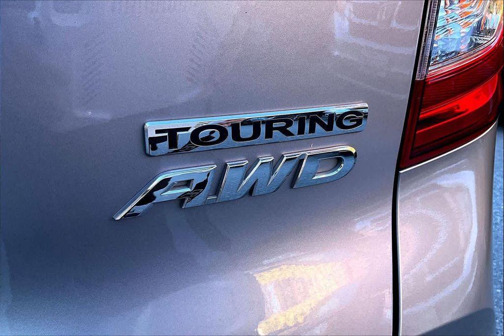 used 2021 Honda Pilot car, priced at $25,000