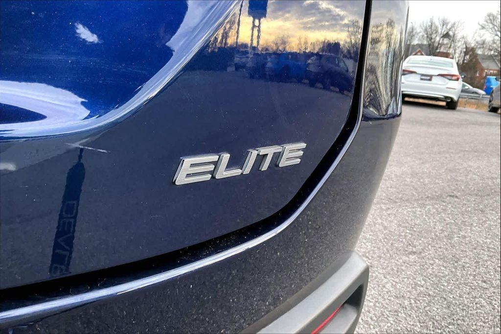 used 2023 Honda Pilot car, priced at $40,995