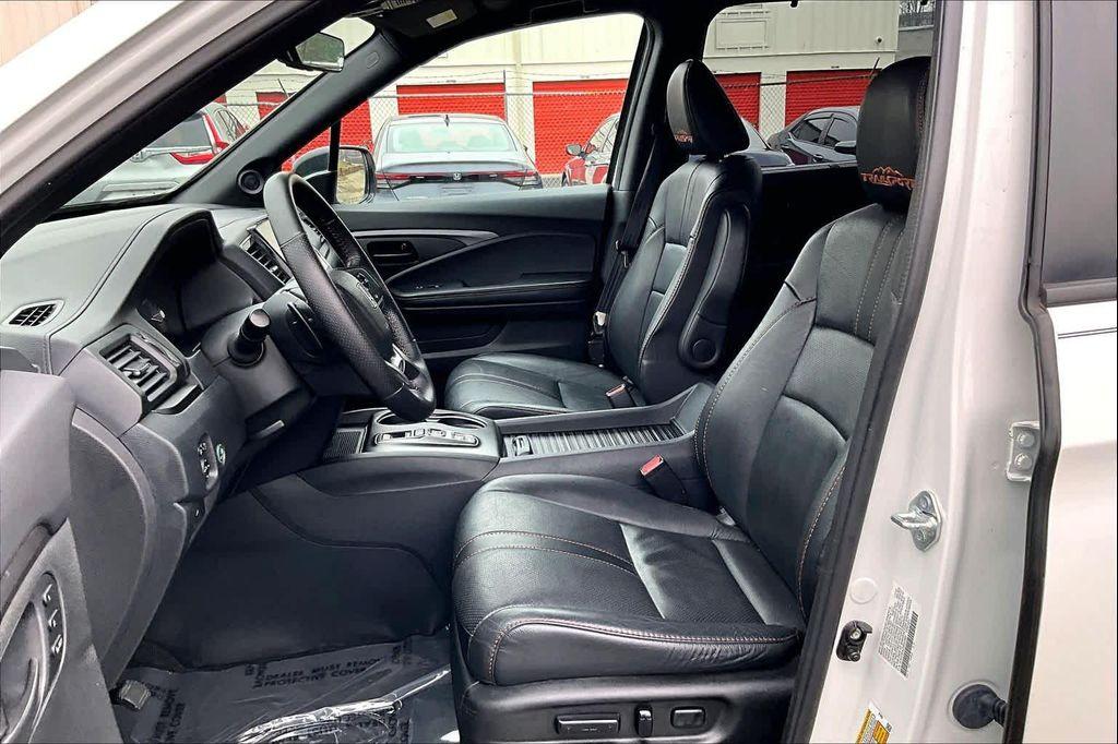 used 2023 Honda Passport car, priced at $32,170