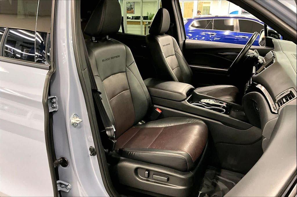 used 2024 Honda Ridgeline car, priced at $35,995