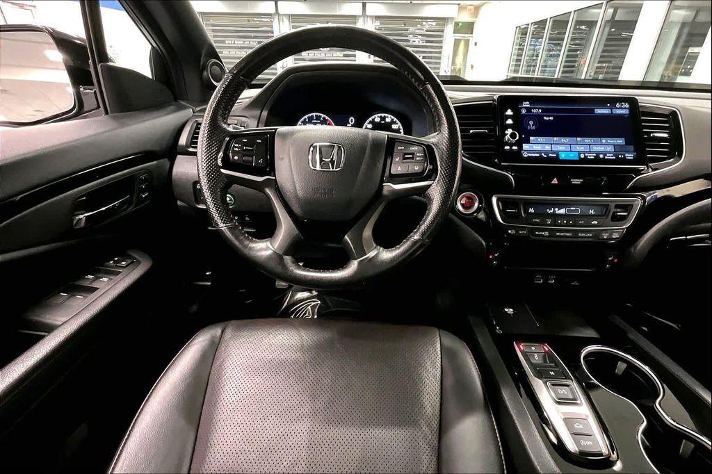 used 2024 Honda Ridgeline car, priced at $35,995