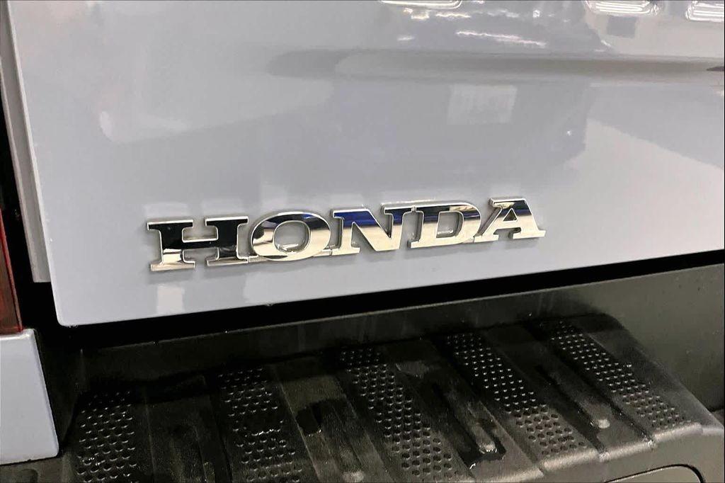 used 2024 Honda Ridgeline car, priced at $35,995