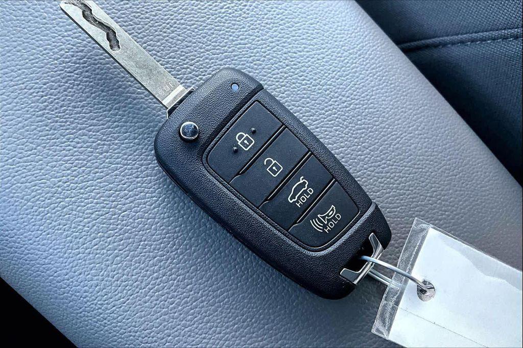 used 2025 Hyundai Elantra car, priced at $20,500