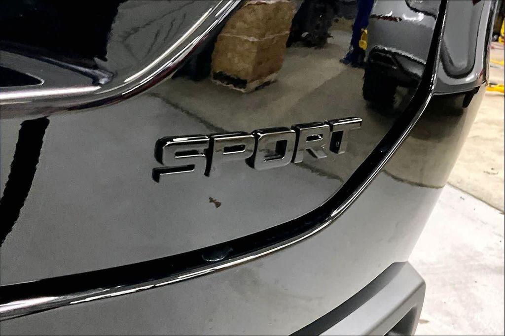 used 2025 Honda Pilot car, priced at $39,995