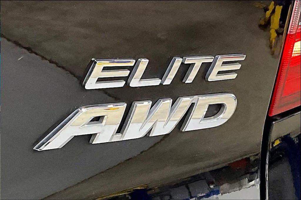 used 2021 Honda Pilot car, priced at $23,360